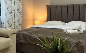 New Bazaar Cane Apartment 2